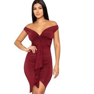 Black Dress Available in S,M,L Burgundy Dress in S,M,L. Limited *Brand New